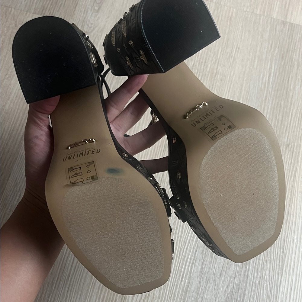 Aldo x Wicked Take Flight Black Gold Vegan Leather Platform Heels - Picture 9 of 9